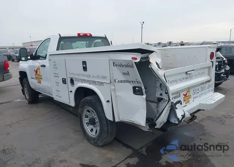 2015 Chevrolet Silverado 2500Hd Wt z USA, uszkodzony, nr VIN 1GC0CUEG9FZ524806